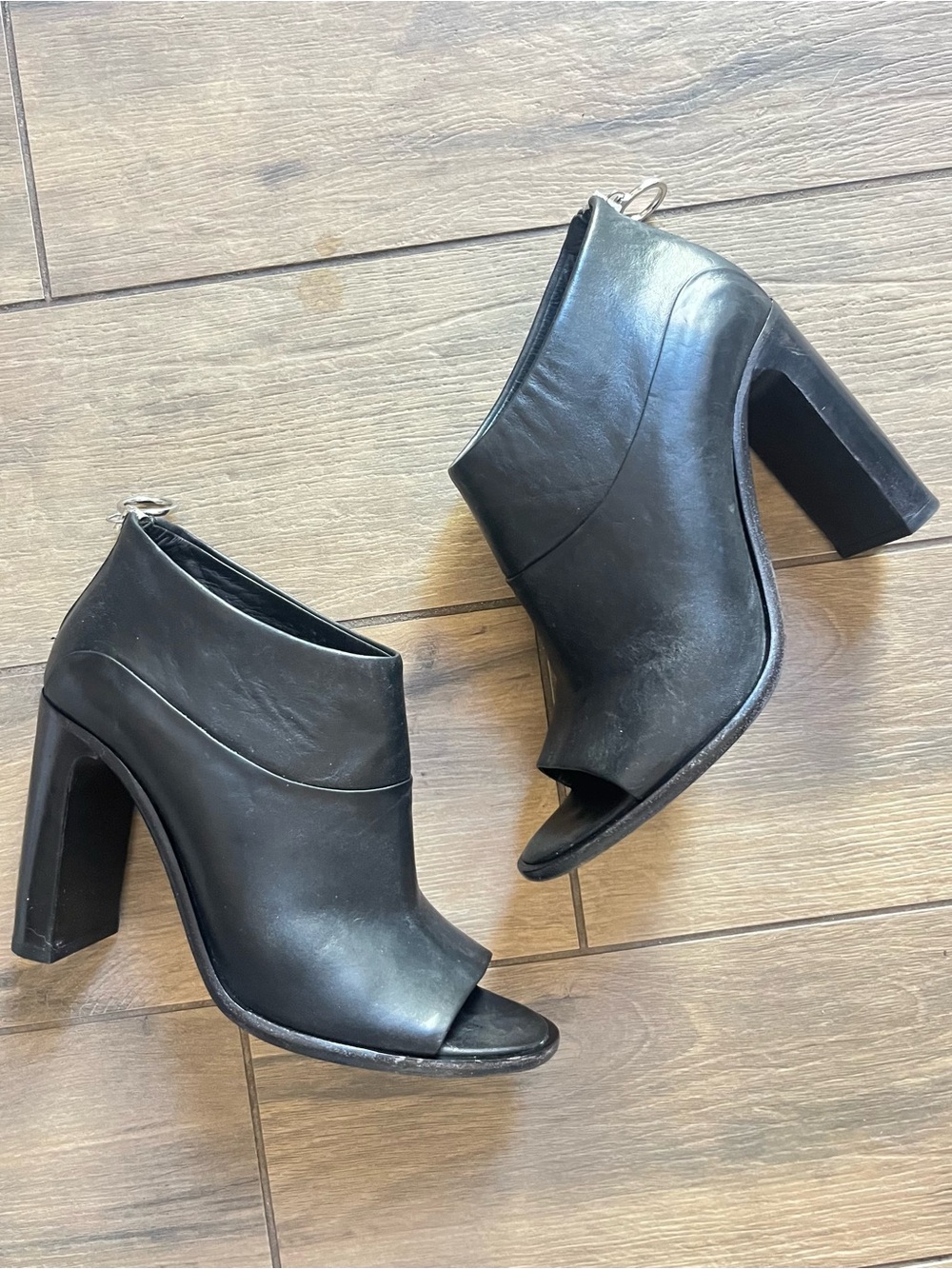 Rag & Bone black leather peep toe heels 39 or 8.5